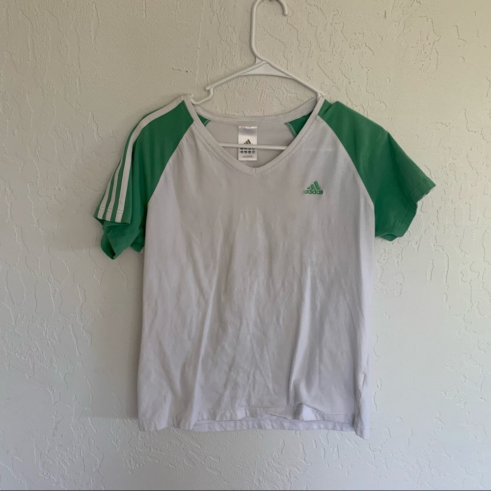 VINTAGE ADIDAS TEE